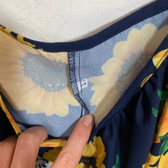 Women's Summer Sleeveless Sunflower Print Size L - Picture 4 of 10